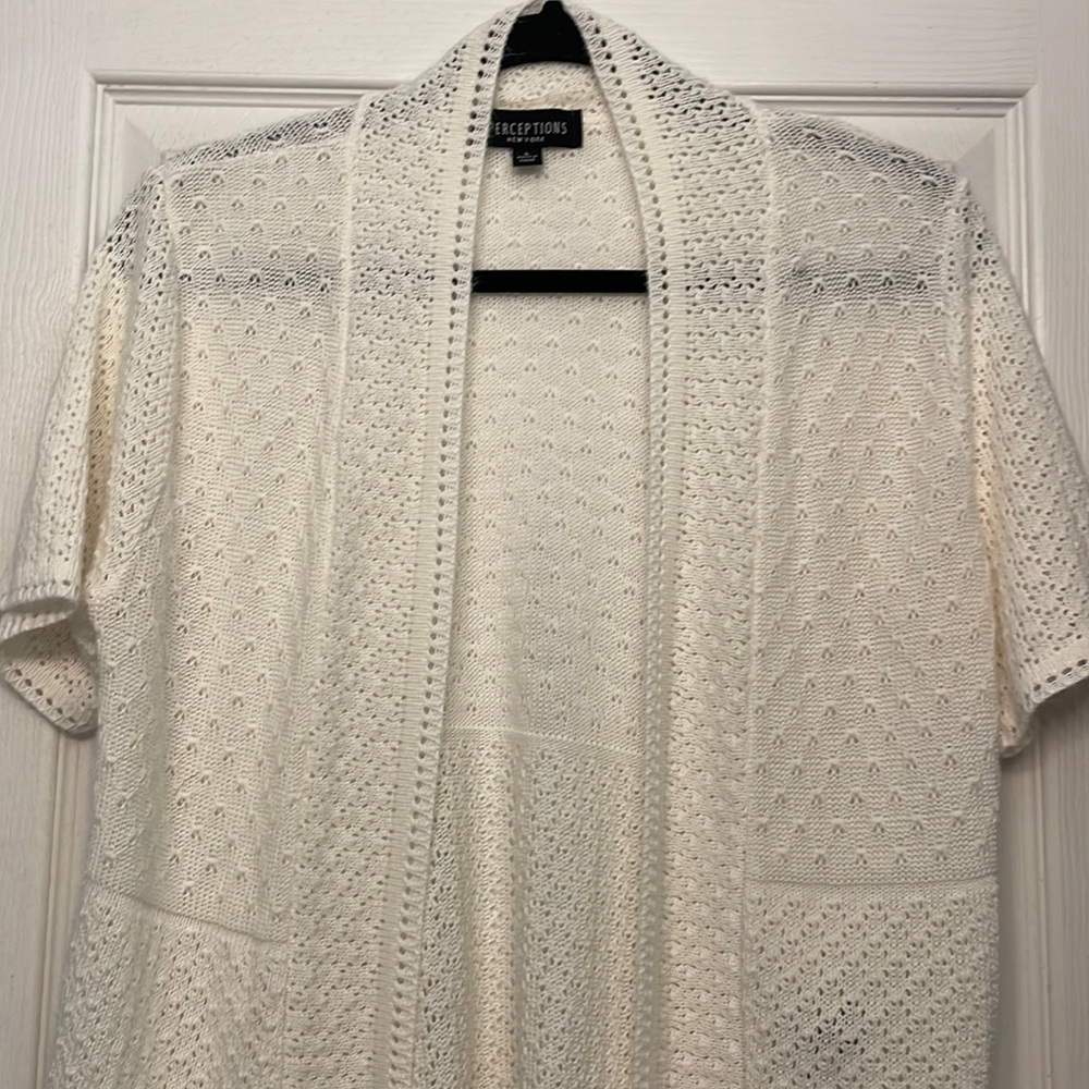 Perceptions crochet cardigan (L) LIKE NEW 🤩